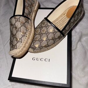 Gucci Women's Beige and Black Espadrilles